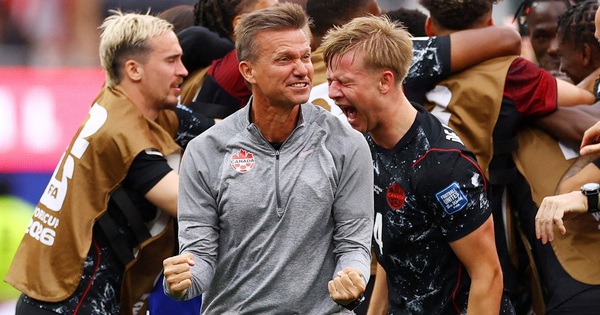 Người hùng phút bù giờ đưa Canada vào vòng 16 đội World Cup 2026, HLV Jesse Marsch vướng tranh cãi - hình ảnh - nohu90bet.vip