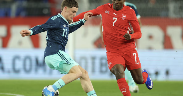 Ngôi sao Thụy Sĩ thoát hiểm phút chót: Embolo kịp dự World Cup 2026 - hình ảnh - nohu90bet.vip Ngôi sao Thụy Sĩ thoát hiểm phút chót: Embolo kịp dự World Cup 2026 - hình ảnh - nohu90bet.vip