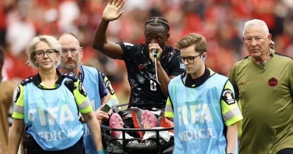 Cầu thủ Canada chia tay World Cup 2026 sau chấn thương kinh hoàng: Qatar gửi lời xin lỗi - hình ảnh - nohu90bet.vip