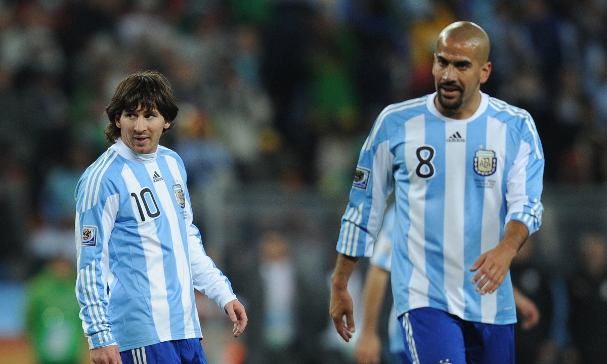 Veron: ‘Messi cần phải để đồng đội giúp sức’ - hình ảnh - nohu90bet.vip