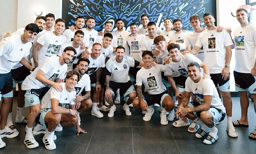 Đồng đội gây bất ngờ trong ngày sinh nhật Messi - hình ảnh - nohu90bet.vip