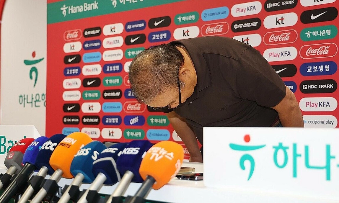 Ông Park cúi đầu xin lỗi, HLV Hong Myung-bo từ chức sau thất bại World Cup 2026 - hình ảnh - nohu90bet.vip Ông Park cúi đầu xin lỗi, HLV Hong Myung-bo từ chức sau thất bại World Cup 2026 - hình ảnh - nohu90bet.vip