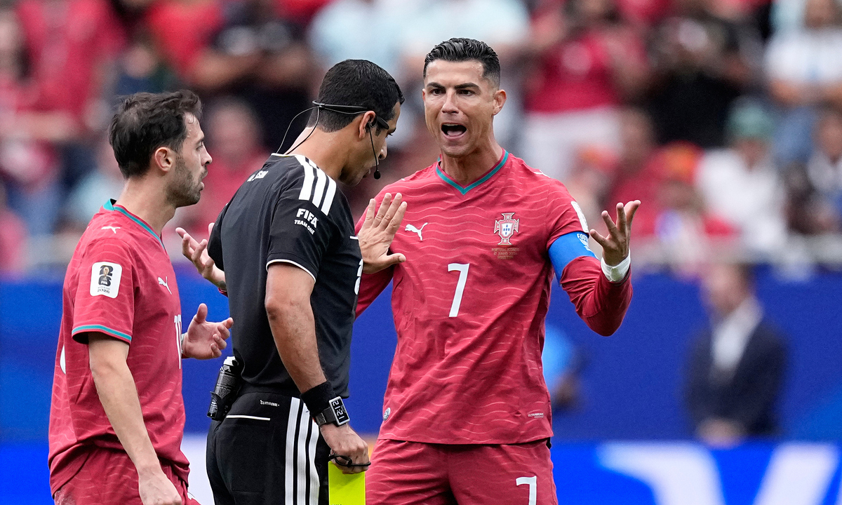Thưởng đăng ký NOHU90 – Ronaldo nhận điểm số tệ nhất trận ra quân World Cup 2026 - hình ảnh - nohu90bet.vip Thưởng đăng ký NOHU90 – Ronaldo nhận điểm số tệ nhất trận ra quân World Cup 2026 - hình ảnh - nohu90bet.vip