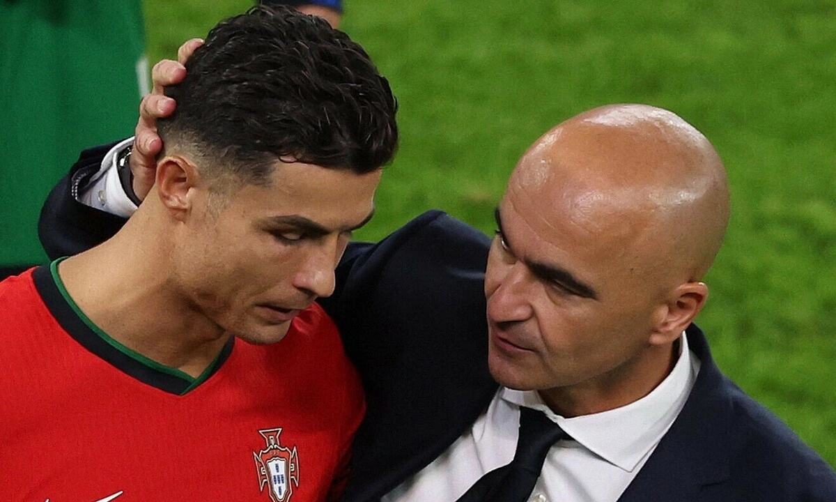 Shearer: ‘HLV Bồ Đào Nha không dám thay Ronaldo’ - hình ảnh - nohu90bet.vip Shearer: ‘HLV Bồ Đào Nha không dám thay Ronaldo’ - hình ảnh - nohu90bet.vip
