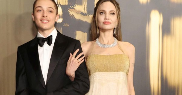 Link vào nhà cái NOHU90: Cập nhật tin tức giải trí nóng hổi từ gia đình Brad Pitt và Angelina Jolie - hình ảnh - nohu90bet.vip Link vào nhà cái NOHU90: Cập nhật tin tức giải trí nóng hổi từ gia đình Brad Pitt và Angelina Jolie - hình ảnh - nohu90bet.vip