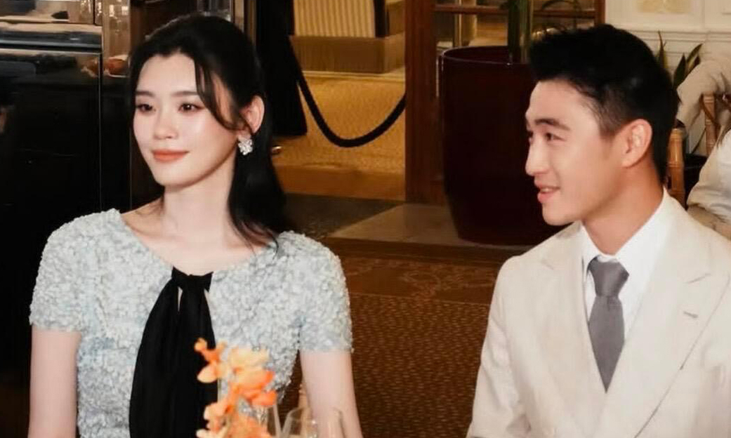 NOHU90 chính thức: Hề Mộng Dao và con trai ‘Vua sòng bạc’ tổ chức hôn lễ sang trọng tại Paris - hình ảnh - nohu90bet.vip NOHU90 chính thức: Hề Mộng Dao và con trai ‘Vua sòng bạc’ tổ chức hôn lễ sang trọng tại Paris - hình ảnh - nohu90bet.vip