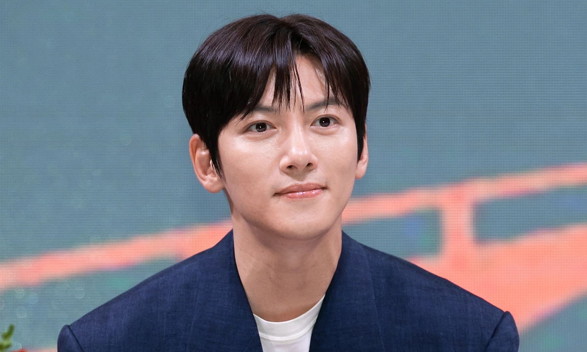 Ji Chang Wook: ‘Tôi nhận năng lượng tích cực khi đến Việt Nam’ - hình ảnh - nohu90bet.vip