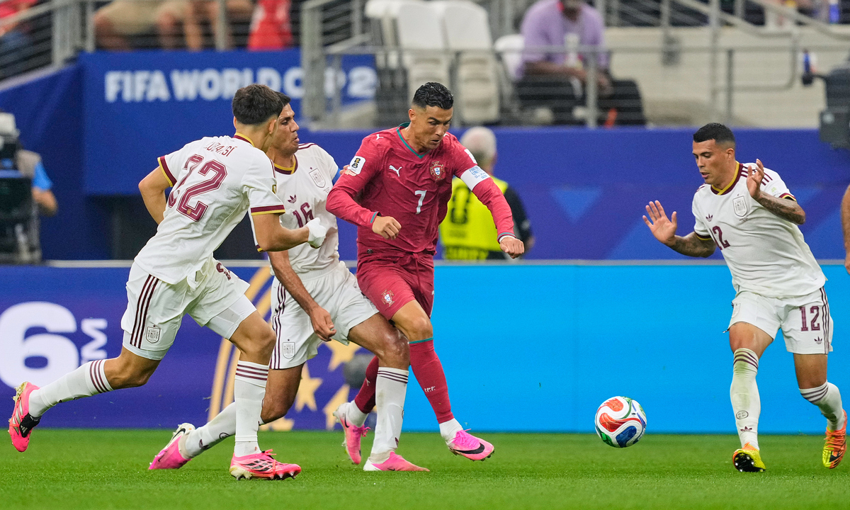 Ronaldo Nhận Điểm Thấp Nhất Trận Thua Tây Ban Nha: Cơ Hội Để Suy Ngẫm Trước Khi Đặt Cược - hình ảnh - nohu90bet.vip Ronaldo Nhận Điểm Thấp Nhất Trận Thua Tây Ban Nha: Cơ Hội Để Suy Ngẫm Trước Khi Đặt Cược - hình ảnh - nohu90bet.vip